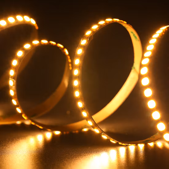 Luz de Natal decorativa de alta qualidade 2835 Fita de LED flexível com chip Sanan